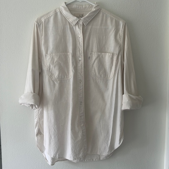 Levi’s button down - Picture 1 of 5